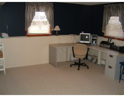 23 Butler Road Braintree, MA 02184 - Photo 5 of 8 Gallery Image 5