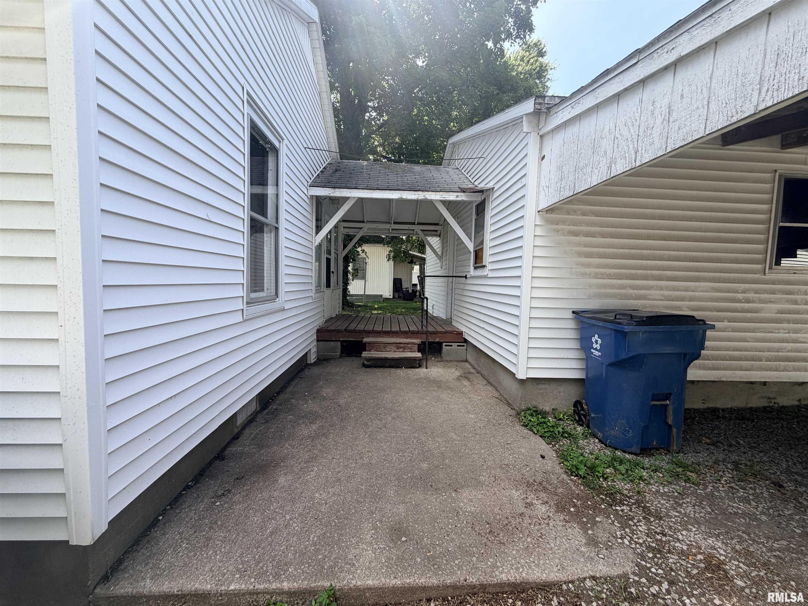 209 Douglas Street Anna, IL 62906 - Photo 7 of 34
