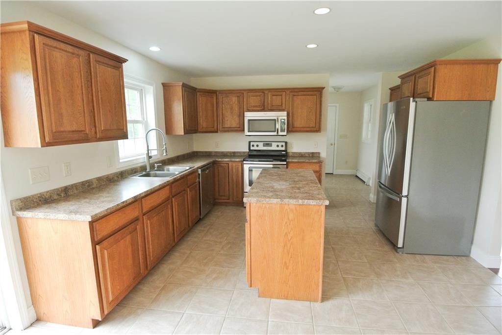 27 Wilson Road Cumberland, ME 04021 - Photo 10 of 33 Photo