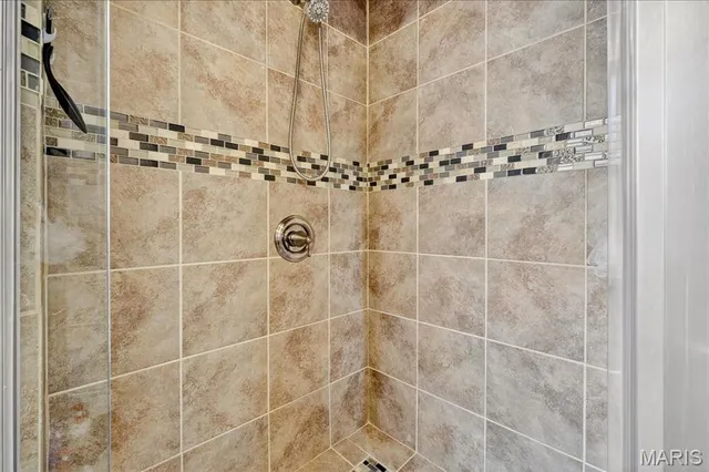 $390,000 | 459 Laurel Street, St. Louis, MO 63112