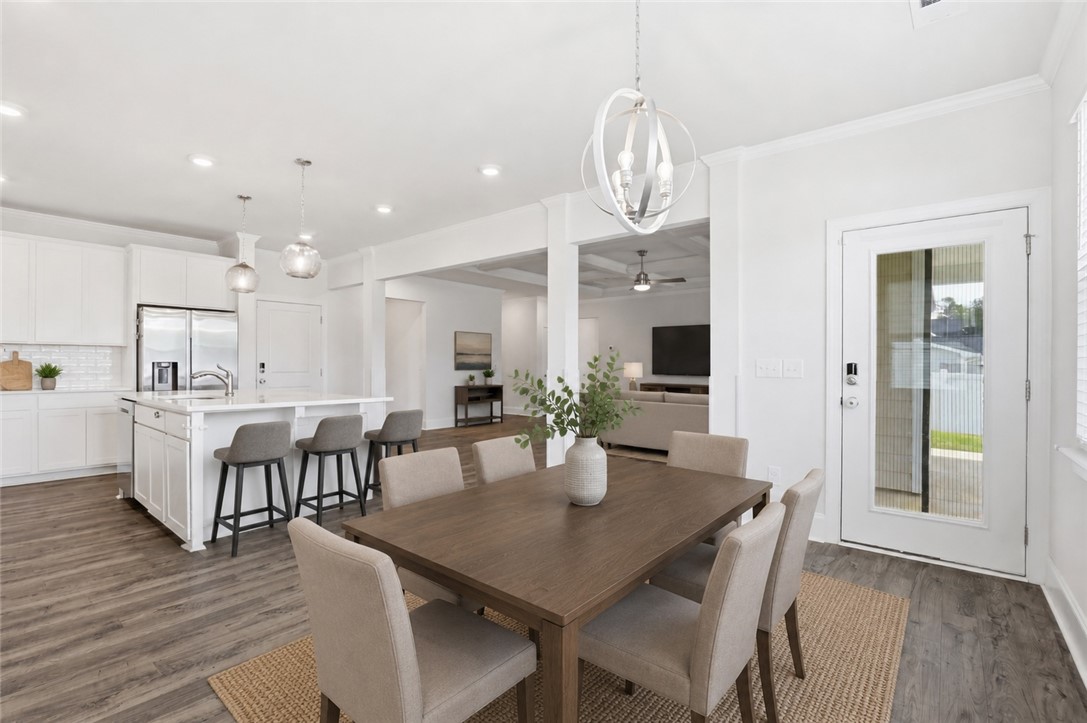 511 Willowbrook Road Easley, SC 29642 - Photo 9 of 46 Breakfast room virtually staged