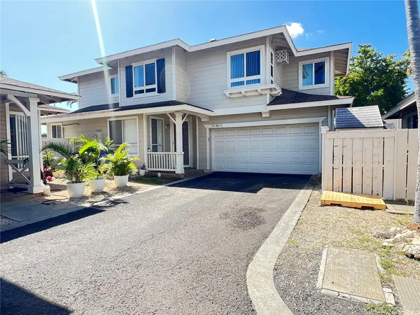 $3,950 | 91-1003 Hawea Street, Unit A, Kapolei, HI 96707