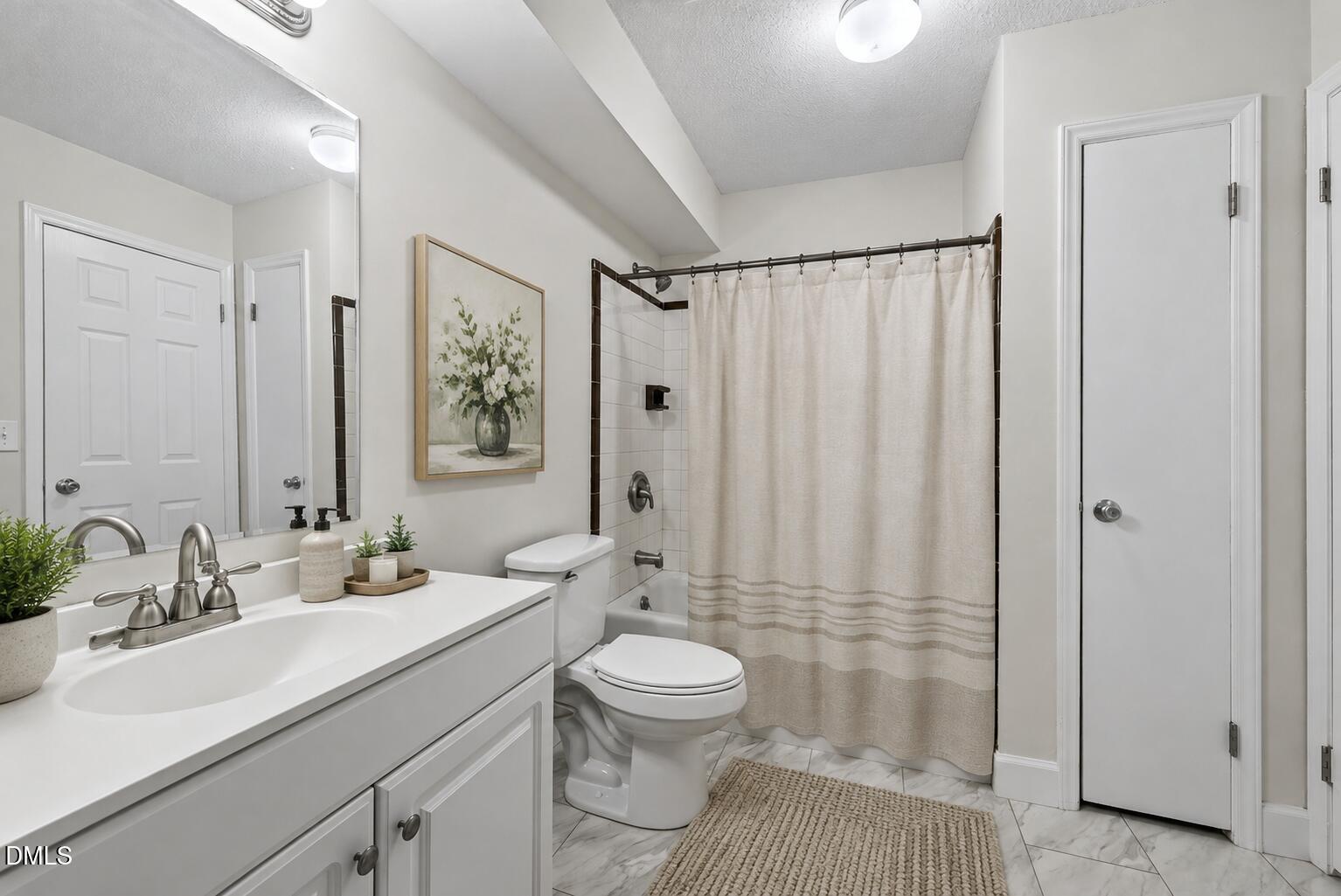 5823 Shady Grove Circle Raleigh, NC 27609 - Photo 19 of 23 5823 upstairs bathroom