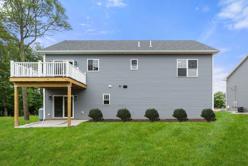 4 Bronson Street Fall River, MA 02721 - Photo 2 of 21 Gallery Image 2