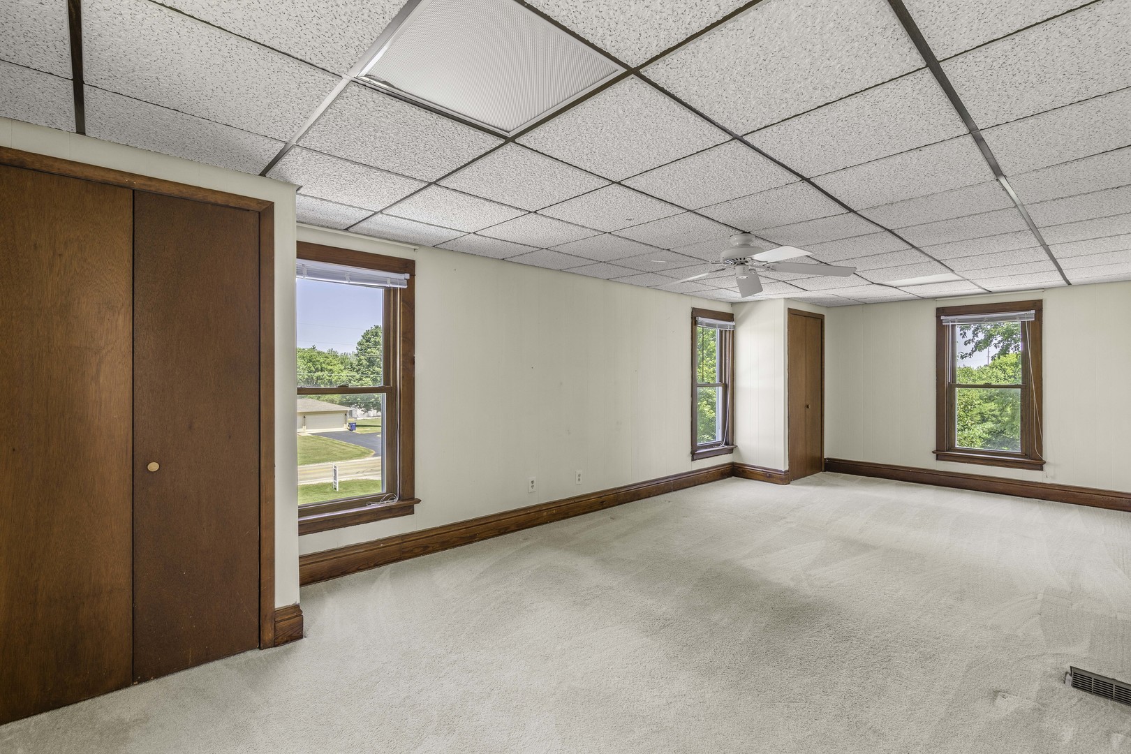10202 Perry Road DeKalb, IL 60115 - Photo 17 of 48