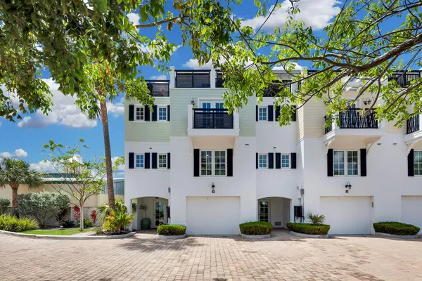 $3,850,000 | 119 Simonton Street, Key West, FL 33040
