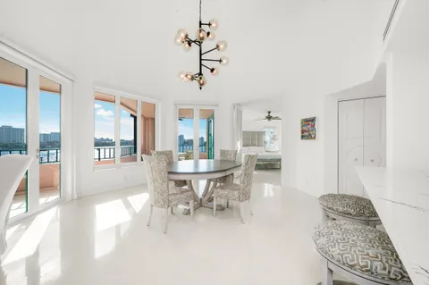 $1,750,000 | 140 Southeast 5th Avenue, Unit PH50, Boca Raton, FL 33432