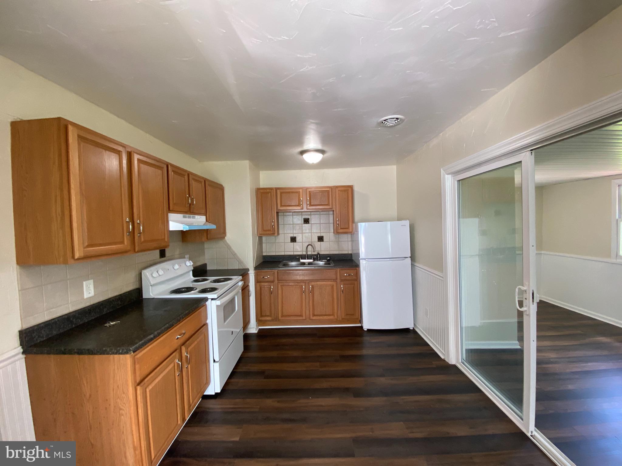 704 Gunnison Road York, PA 17404 - Photo 5 of 13