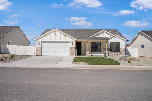 $417,000 | 4911 North 10 East, Enoch, UT 84721