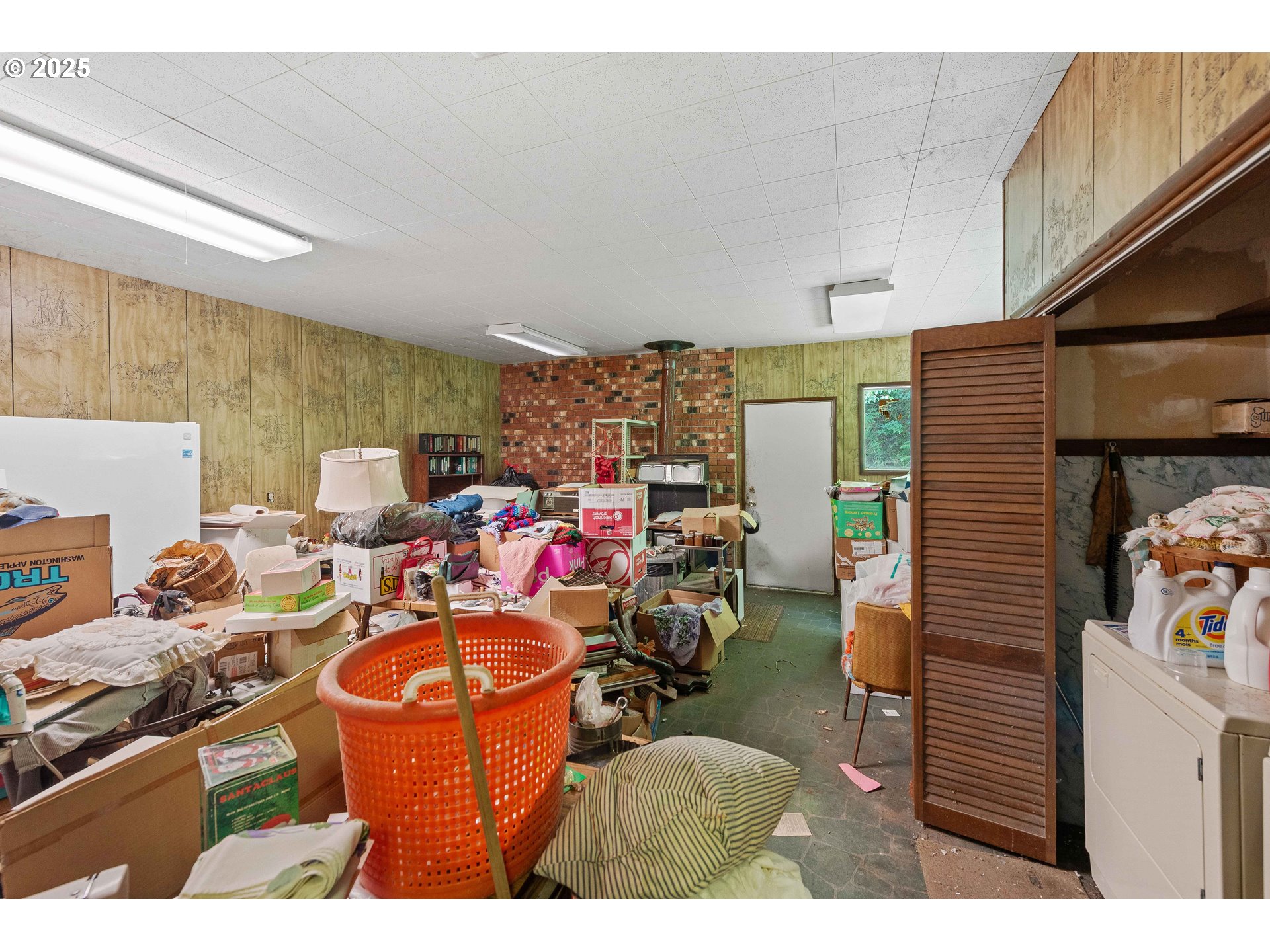 67118 West Westview Road North Bend, OR 97459 - Photo 14 of 37