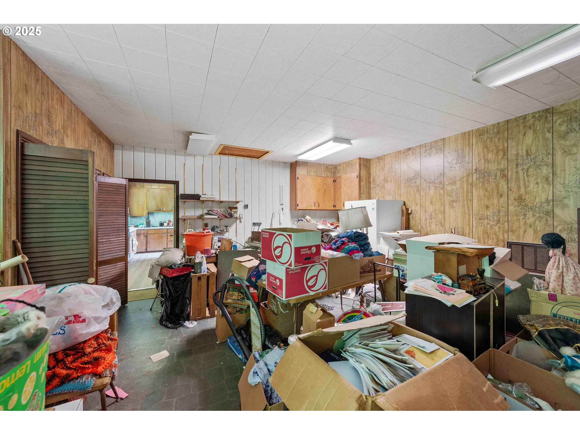 67118 West Westview Road North Bend, OR 97459 - Photo 15 of 37