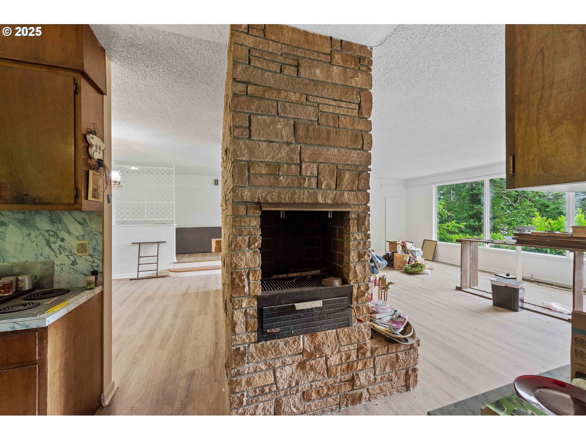 67118 West Westview Road North Bend, OR 97459 - Photo 16 of 37