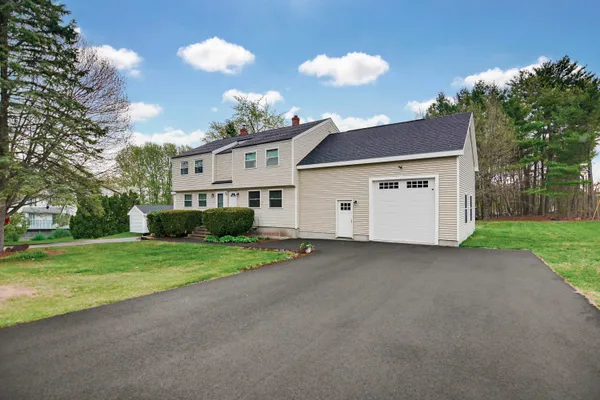 $429,900 | 34 Juniper Road, Unit R, Derry, NH 03038