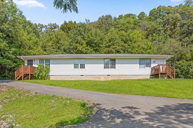 $1,200,000 | 11209 Dayton Pike, Soddy Daisy, TN 37379