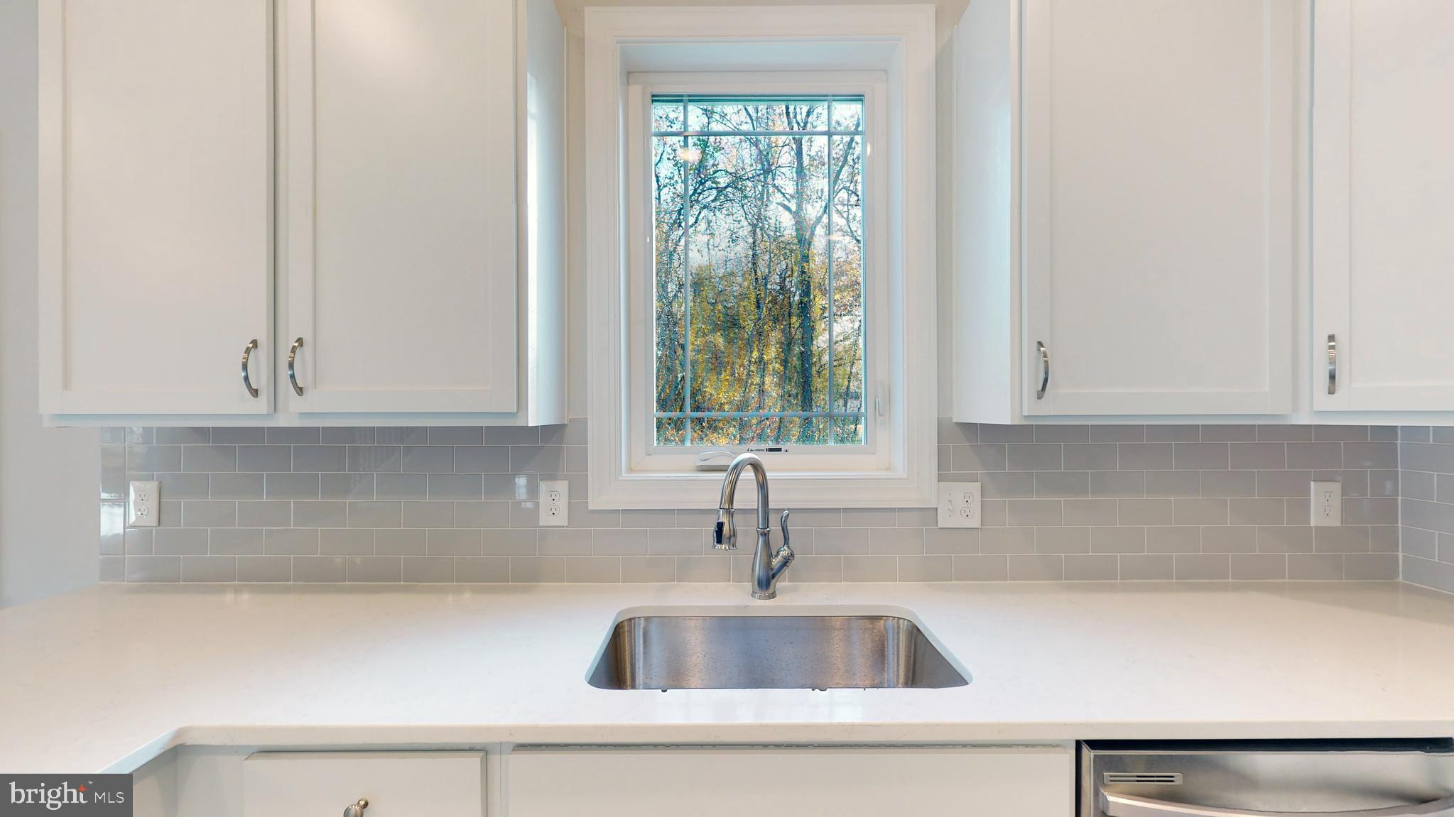 2 West Maple Road Linthicum Heights, MD 21090 - Photo 4 of 21 Kitchen - Options shown