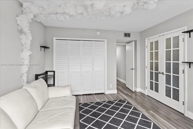 $335,000 | 3980 Oaks Clubhouse Drive, Unit 303, Pompano Beach, FL 33069