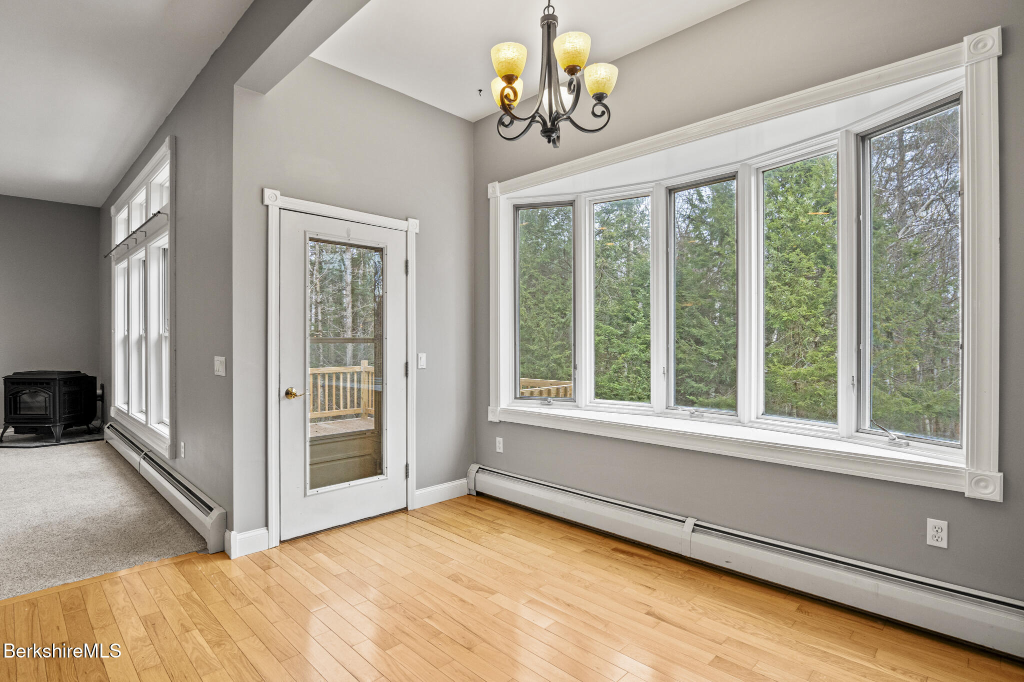 106 Stoney Brook Road Becket, MA 01223 - Photo 18 of 46 Dining Room