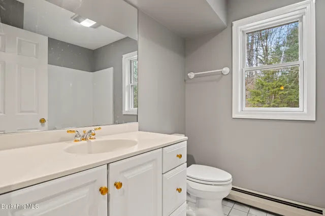 $619,900 | 106 Stoney Brook Road, Becket, MA 01223