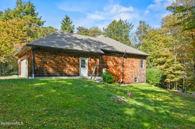 $619,900 | 106 Stoney Brook Road, Becket, MA 01223