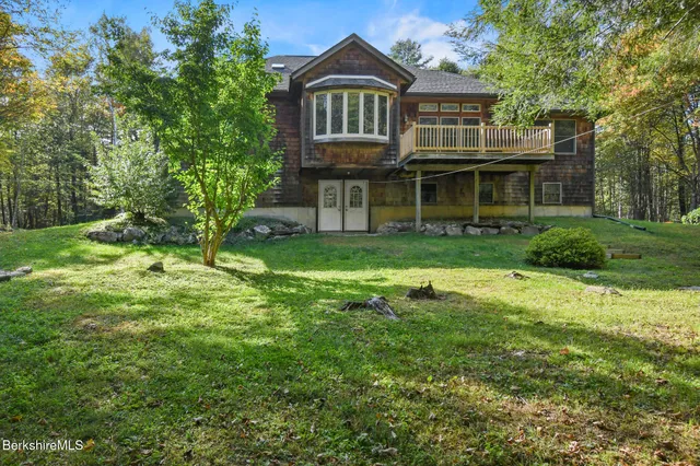 $619,900 | 106 Stoney Brook Road, Becket, MA 01223