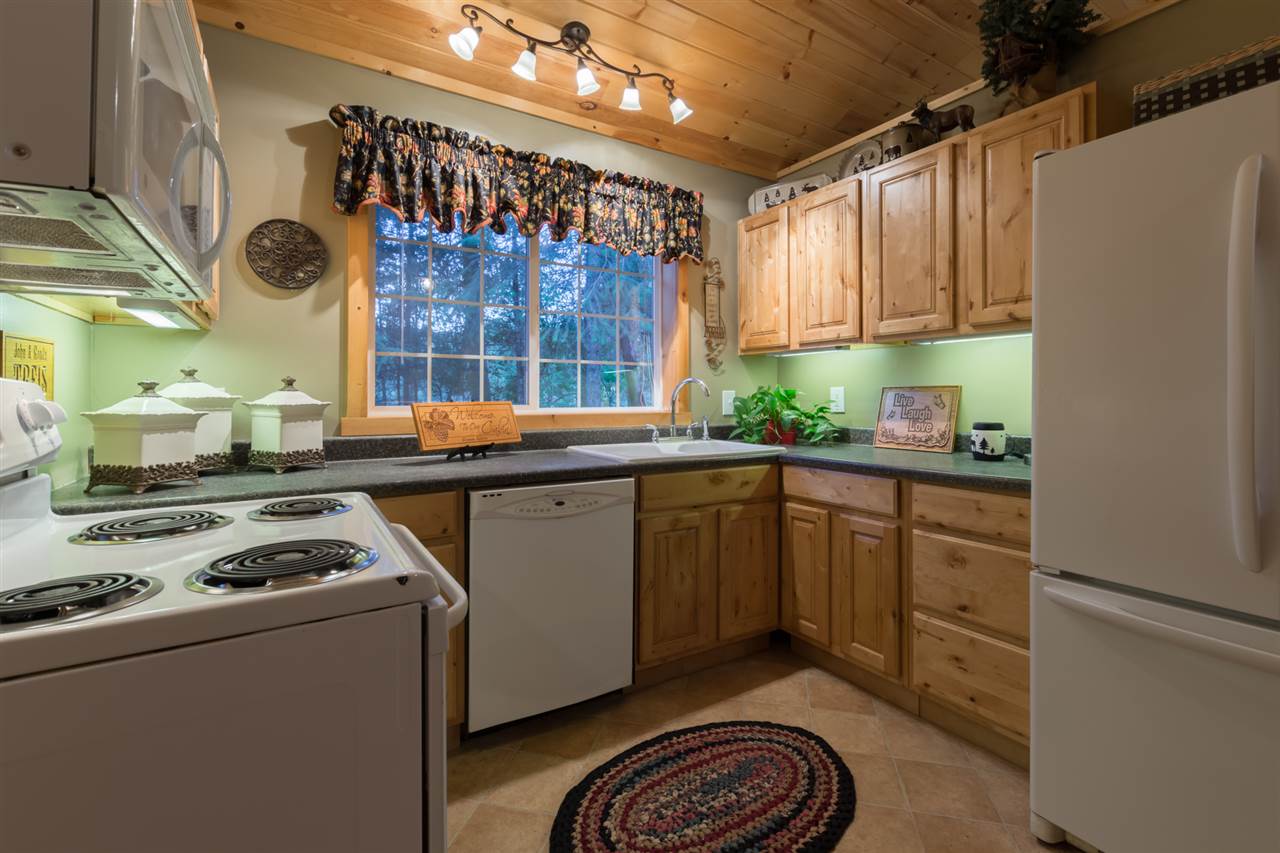 42025 North Boundary Road Elk, WA 99009 - Photo 15 of 20