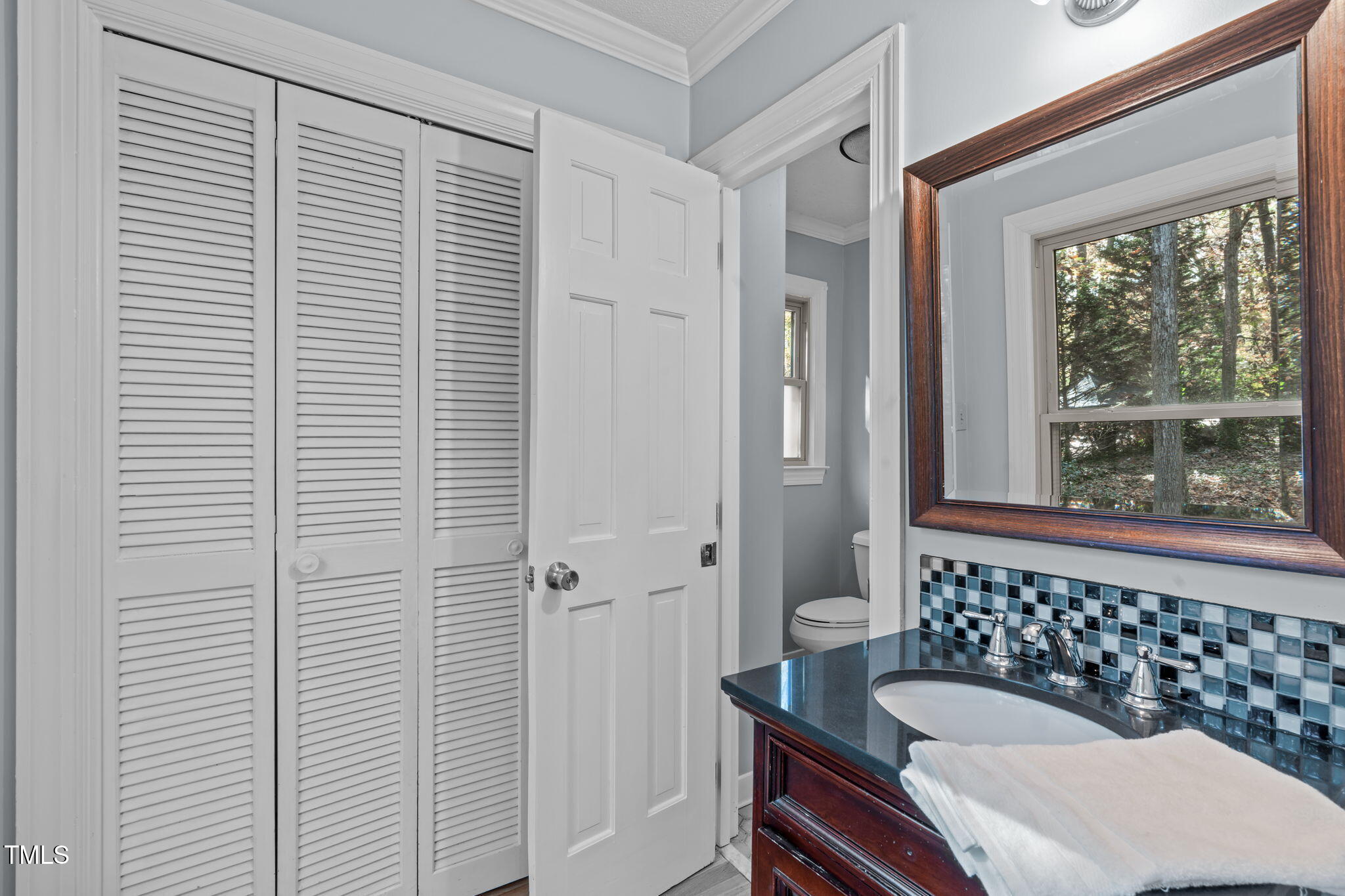 3125 Barnsley Lane Raleigh, NC 27604 - Photo 20 of 49 Jack N Jill Bathroom