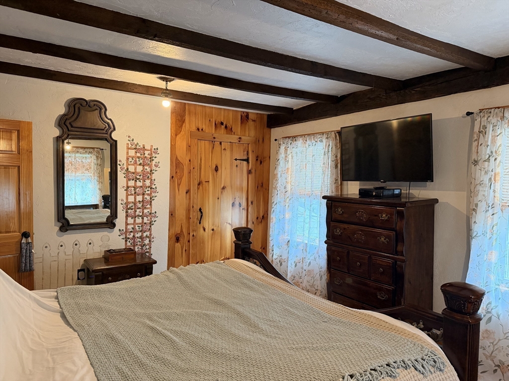 33 Coldbrook Road Oakham, MA 01068 - Photo 17 of 31