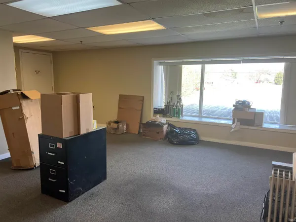 $1,595,000 | 1015 West 9th Street, Mount Carmel, IL 62863