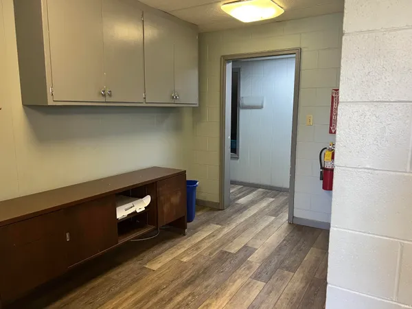 $1,595,000 | 1015 West 9th Street, Mount Carmel, IL 62863