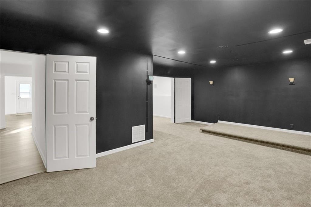 5280 Lakerock Way Southwest Atlanta, GA 30331 - Photo 30 of 33 a view of an empty room