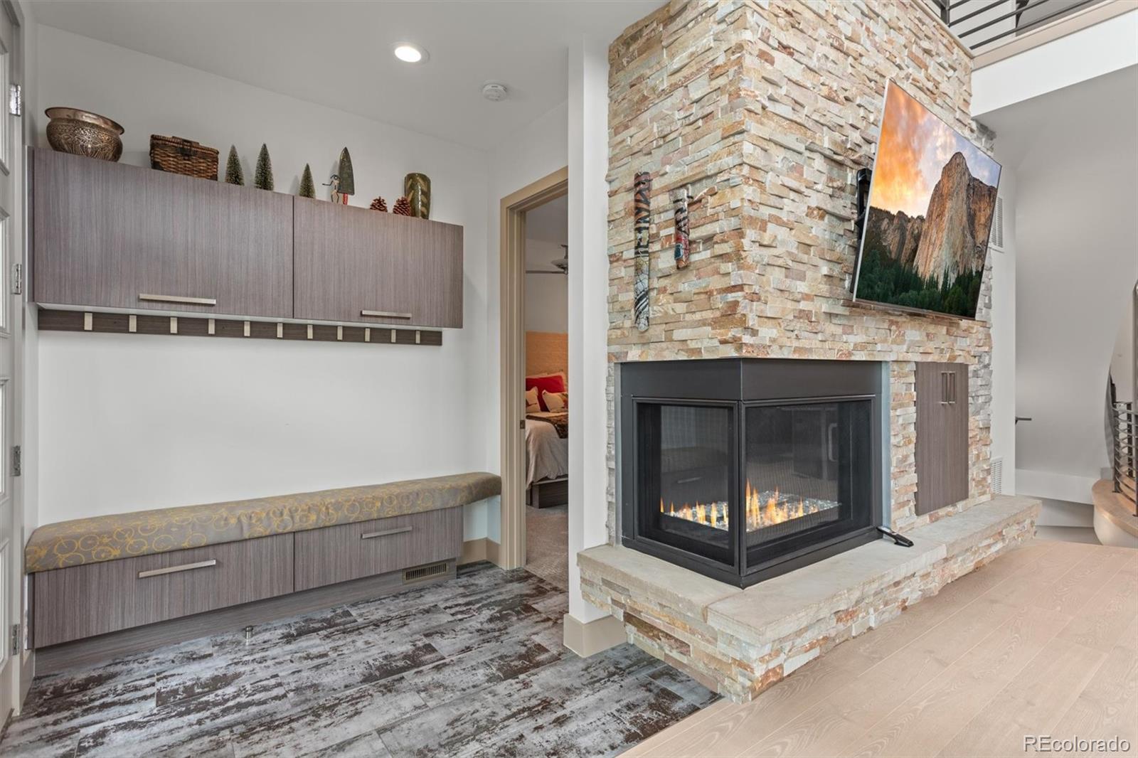 73 Albion Street Denver, CO 80220 - Photo 12 of 50