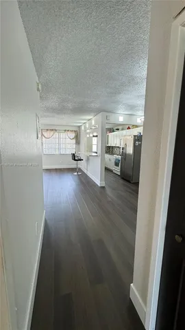 $130,000 | 160 Northeast 203rd Terrace, Unit E31, Miami Gardens, FL 33179