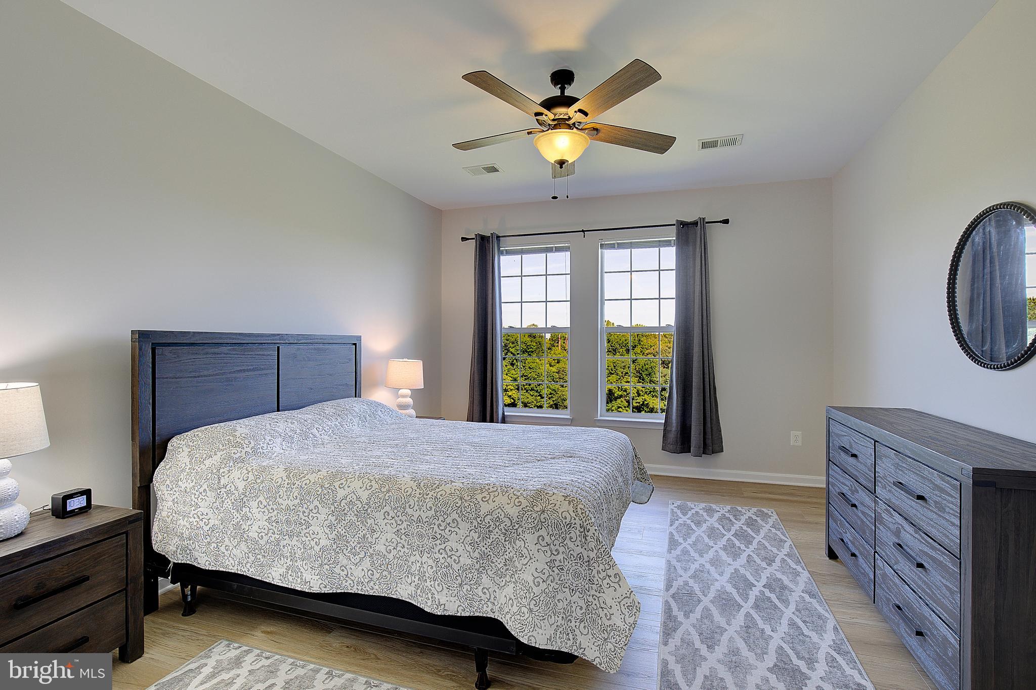 8600 Roaming Ridge Way, Unit 404 Odenton, MD 21113 - Photo 6 of 39 Guest bedroom
