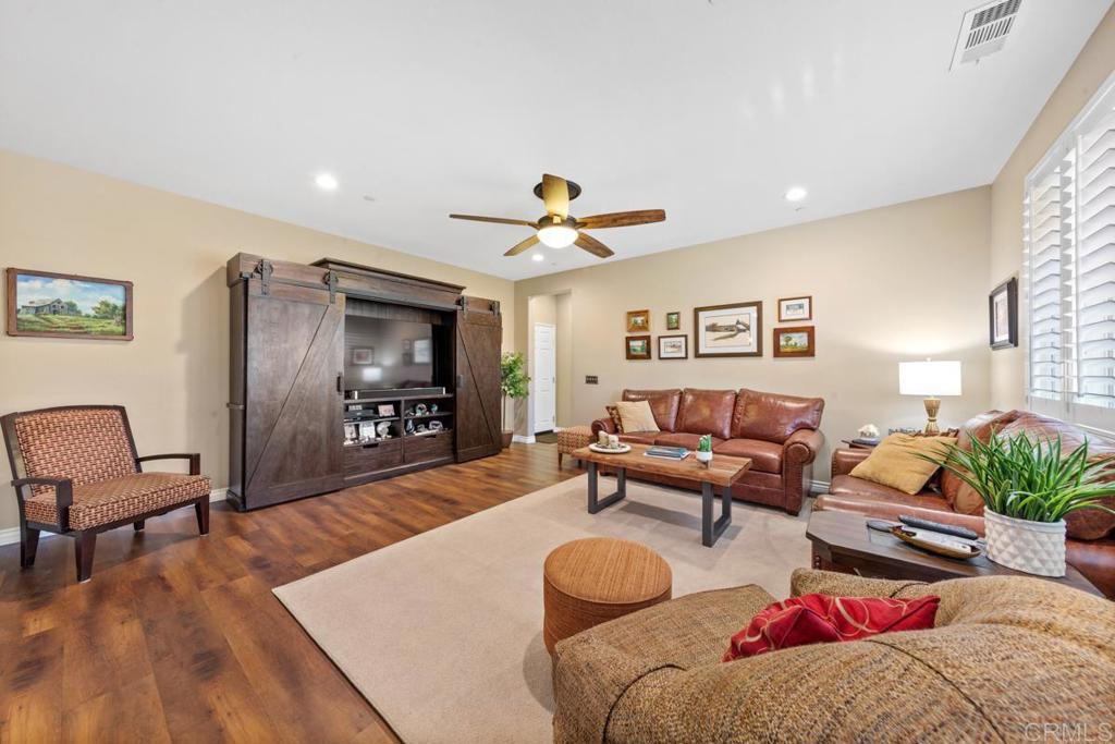 27461 Blackstone Road Temecula, CA 92591 - Photo 8 of 23