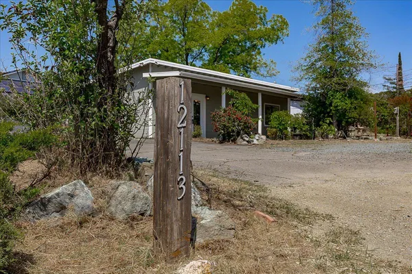 $450,000 | 12113 Griffin Way, Auburn, CA 95602