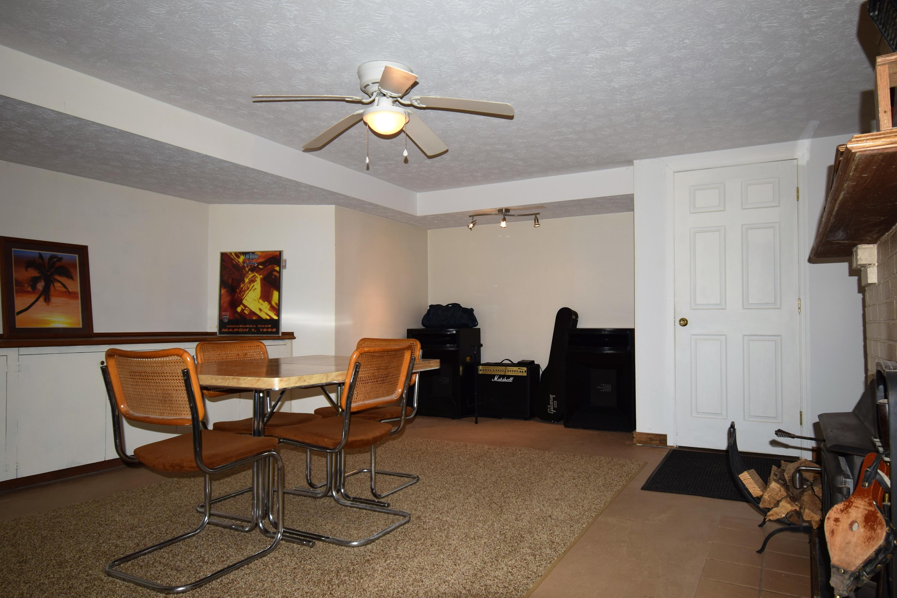1212 Old Springfield Xenia, OH 45385 - Photo 39 of 44