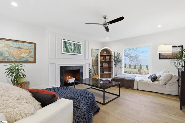 $1,100,000 | 405 Foot Hills Road, Greenville, SC 29617