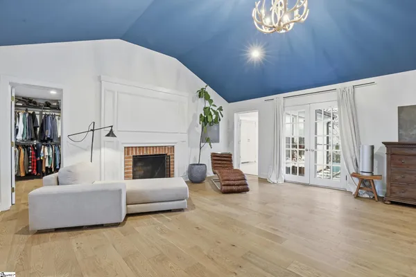 $1,100,000 | 405 Foot Hills Road, Greenville, SC 29617