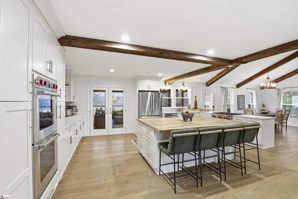 $1,100,000 | 405 Foot Hills Road, Greenville, SC 29617