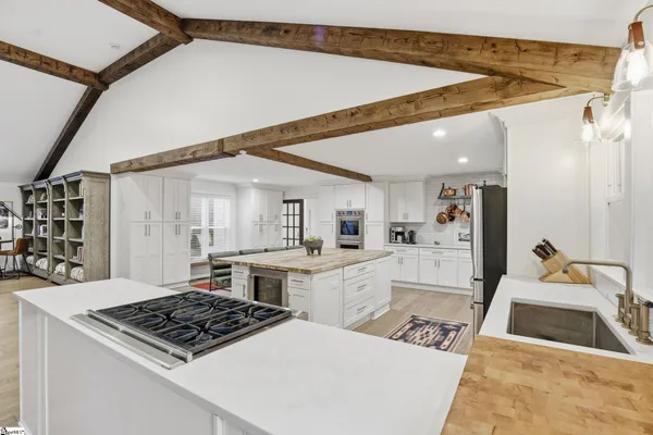 $1,100,000 | 405 Foot Hills Road, Greenville, SC 29617