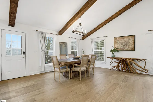 $1,100,000 | 405 Foot Hills Road, Greenville, SC 29617