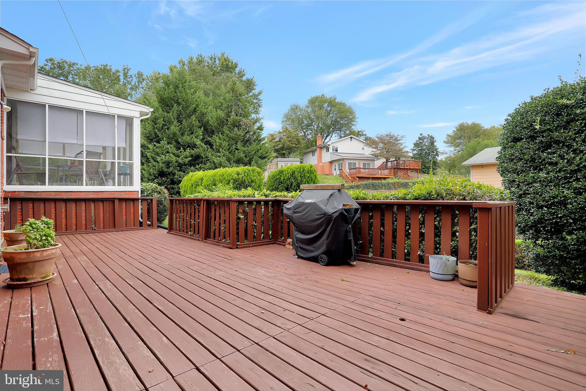 912 Tanley Road Silver Spring, MD 20904 - Photo 30 of 37 Deck