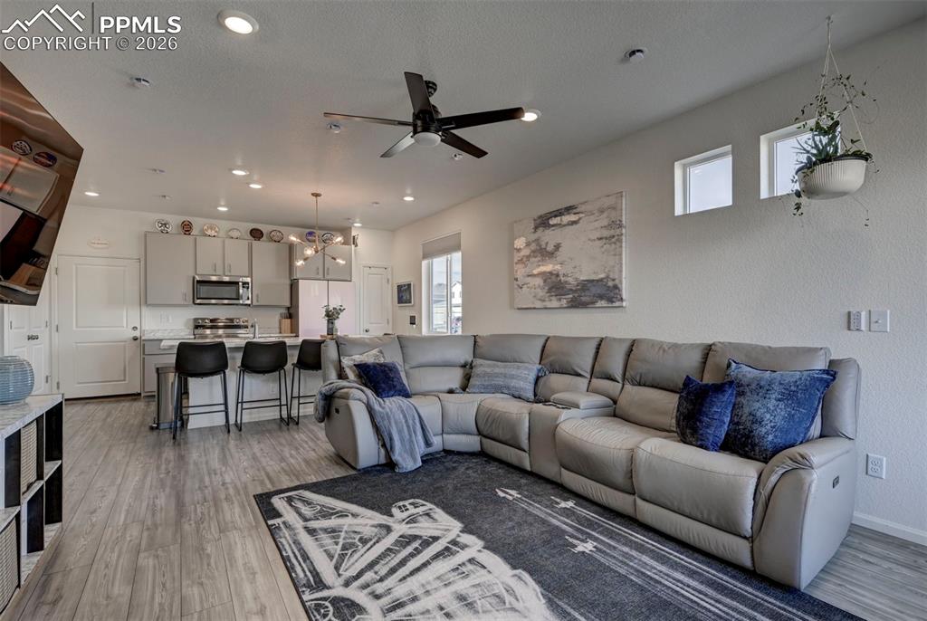 5832 Dakan Loop Colorado Springs, CO 80927 - Photo 4 of 26