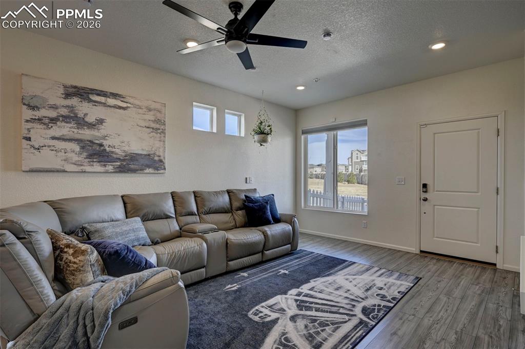 5832 Dakan Loop Colorado Springs, CO 80927 - Photo 5 of 26