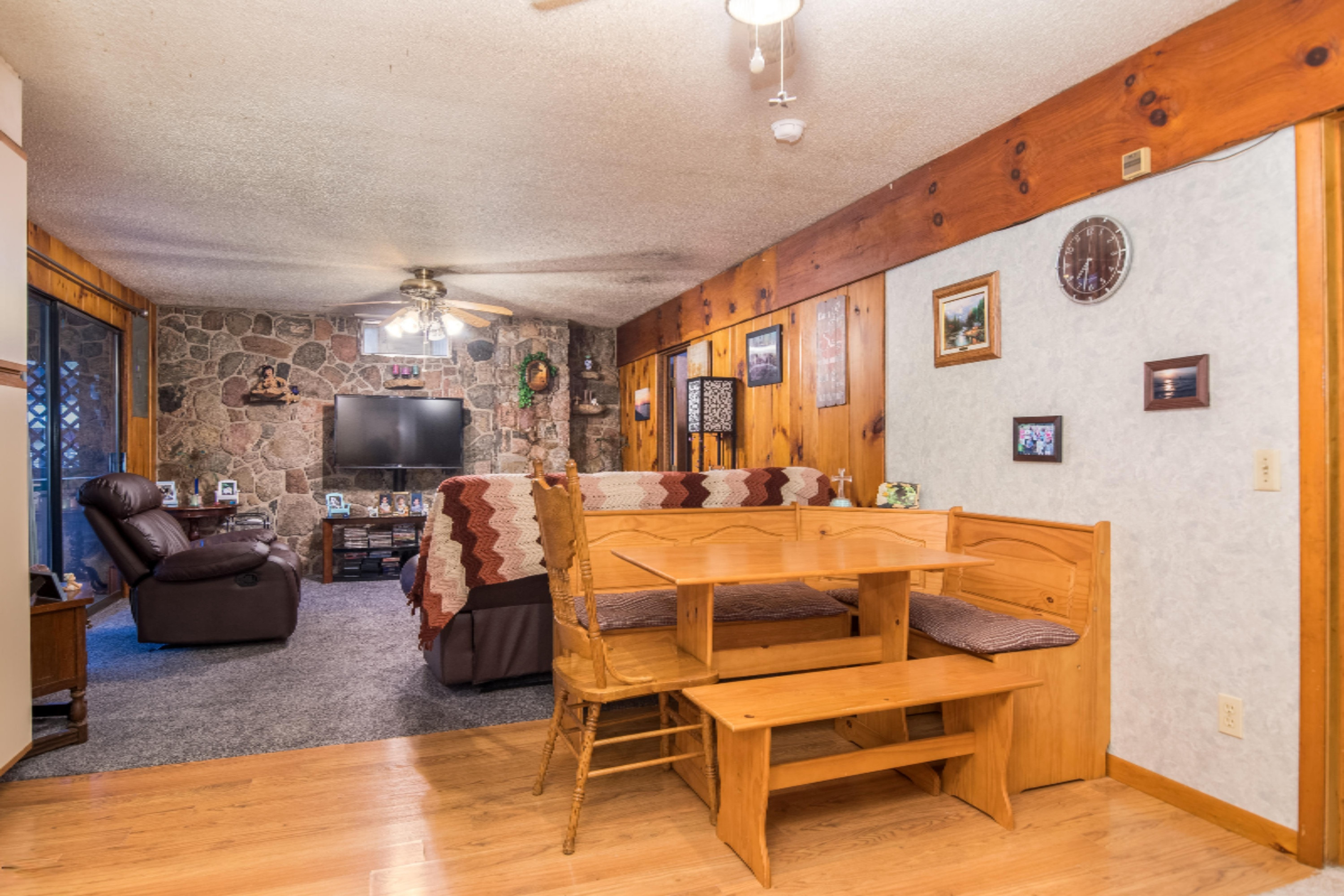 164 North Bossett Road Ravenna, MI 49451 - Photo 3 of 30 010 (1 of 1)