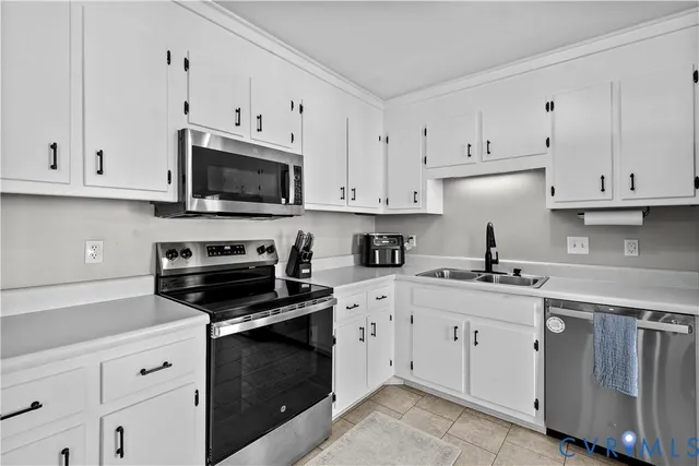 $349,999 | 5107 Morning Dove Mews, Unit MEWS, Midlothian, VA 23112