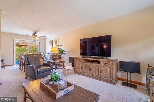 $315,000 | 12507 Thornfield Circle Northeast, Cumberland, MD 21502