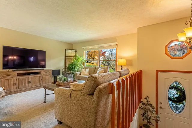 $315,000 | 12507 Thornfield Circle Northeast, Cumberland, MD 21502