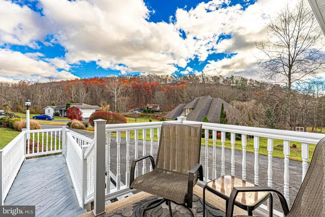 $315,000 | 12507 Thornfield Circle Northeast, Cumberland, MD 21502