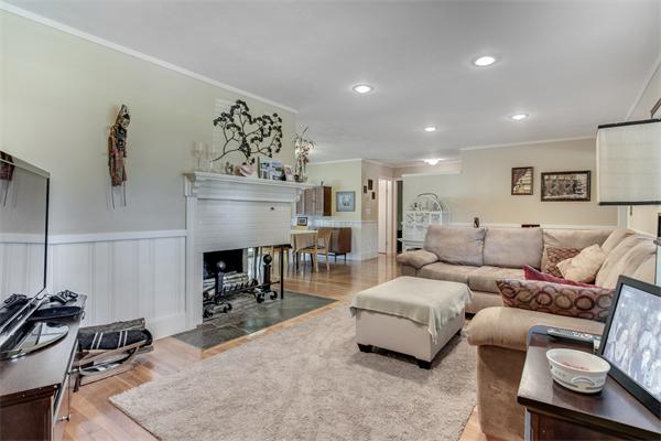 103 Pleasant Circle Canton, MA 02021 - Photo 9 of 22 Gallery Image 9